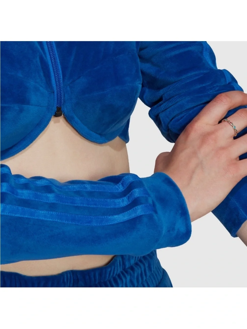 NEW Adidas X Jeremy Scott Edition
Velour Track Top, XS - Picture 7 of 8